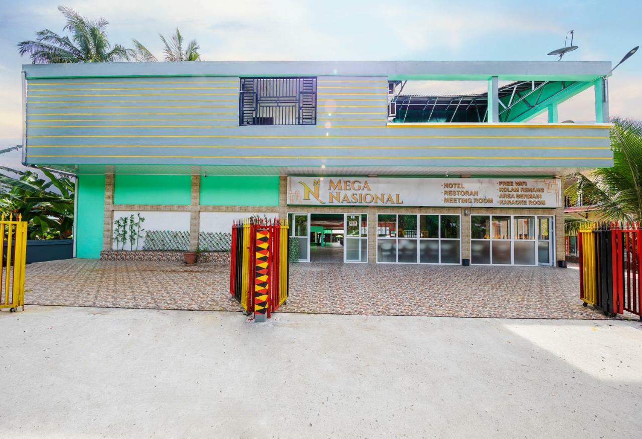 Mega Nasional Seaview Hotel Gunungsitoli Eksteriør bilde